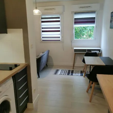 Calme Avec Parking Appartement Saint-Pierre-du-Mont (Landes)