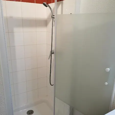 Calme Avec Parking Apartmán