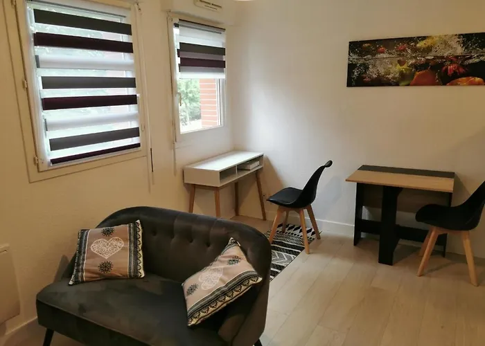 Calme Avec Parking *