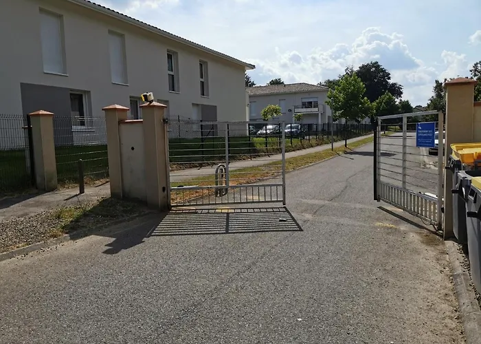 Apartmán Calme Avec Parking Saint-Pierre-du-Mont (Landes)